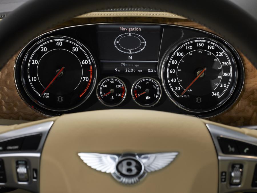  Bentley Continental GTC 2011 года  (фото 100 из 167)